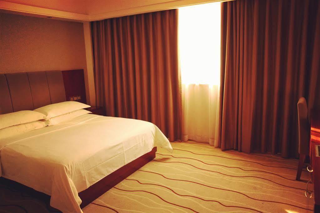 Boman Hotel Kuangcsou Kültér fotó